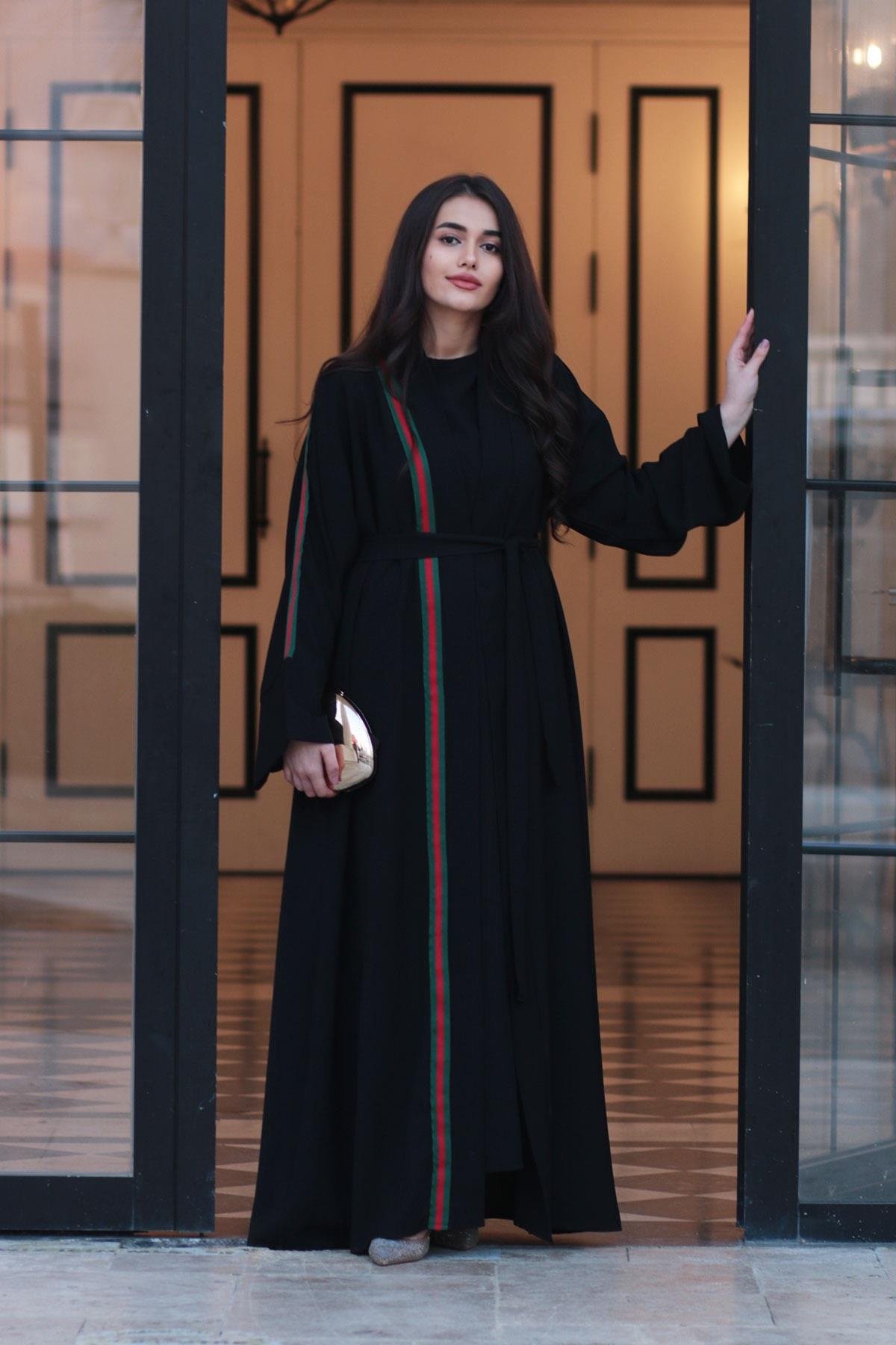 Siyah G.cci Şeritli Abaya