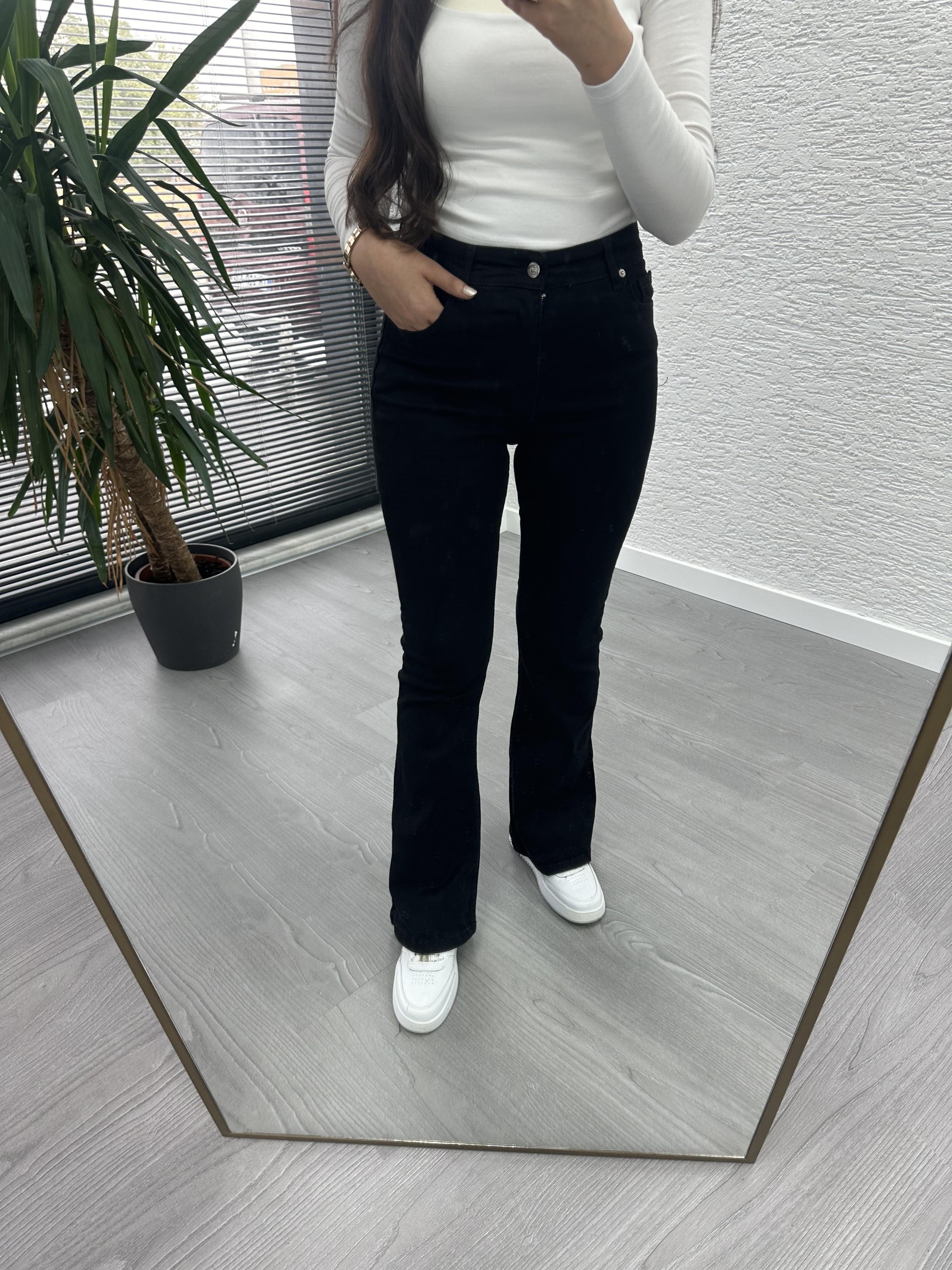 Siyah İspanyol Paça Jean Pantolon