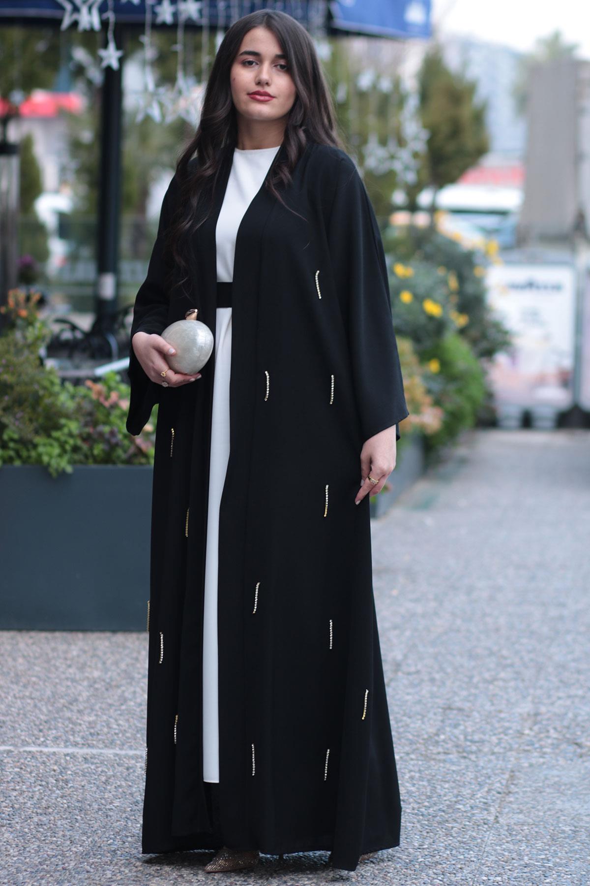 Siyah Taşlı Abaya 