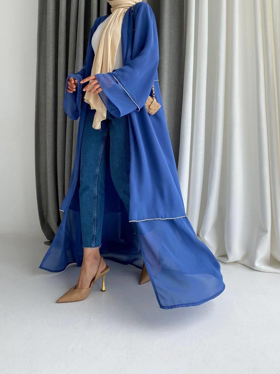 Taş baskılı mavi şifon abaya