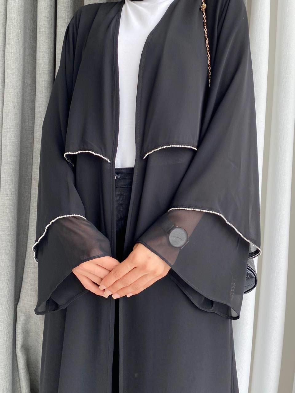 Taş baskılı siyah şifon abaya