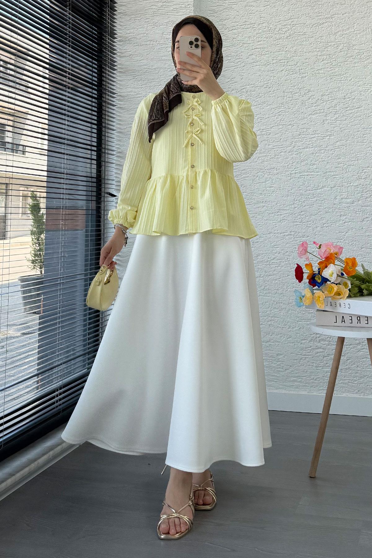 Taş Düğme Detaylı Gofre Bluz - Sarı