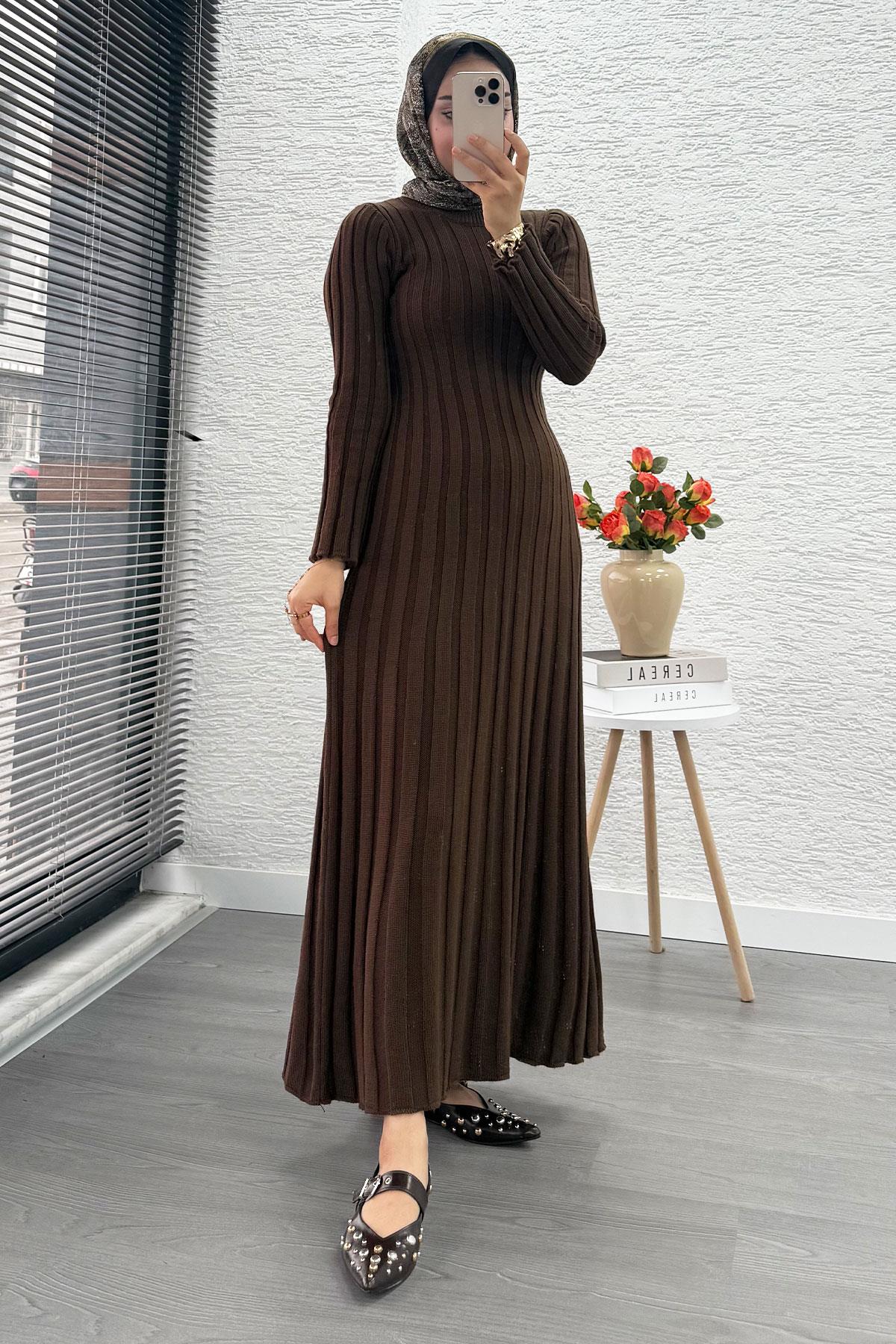 Volan Kesim Fitilli Triko Elbise - Kahverengi