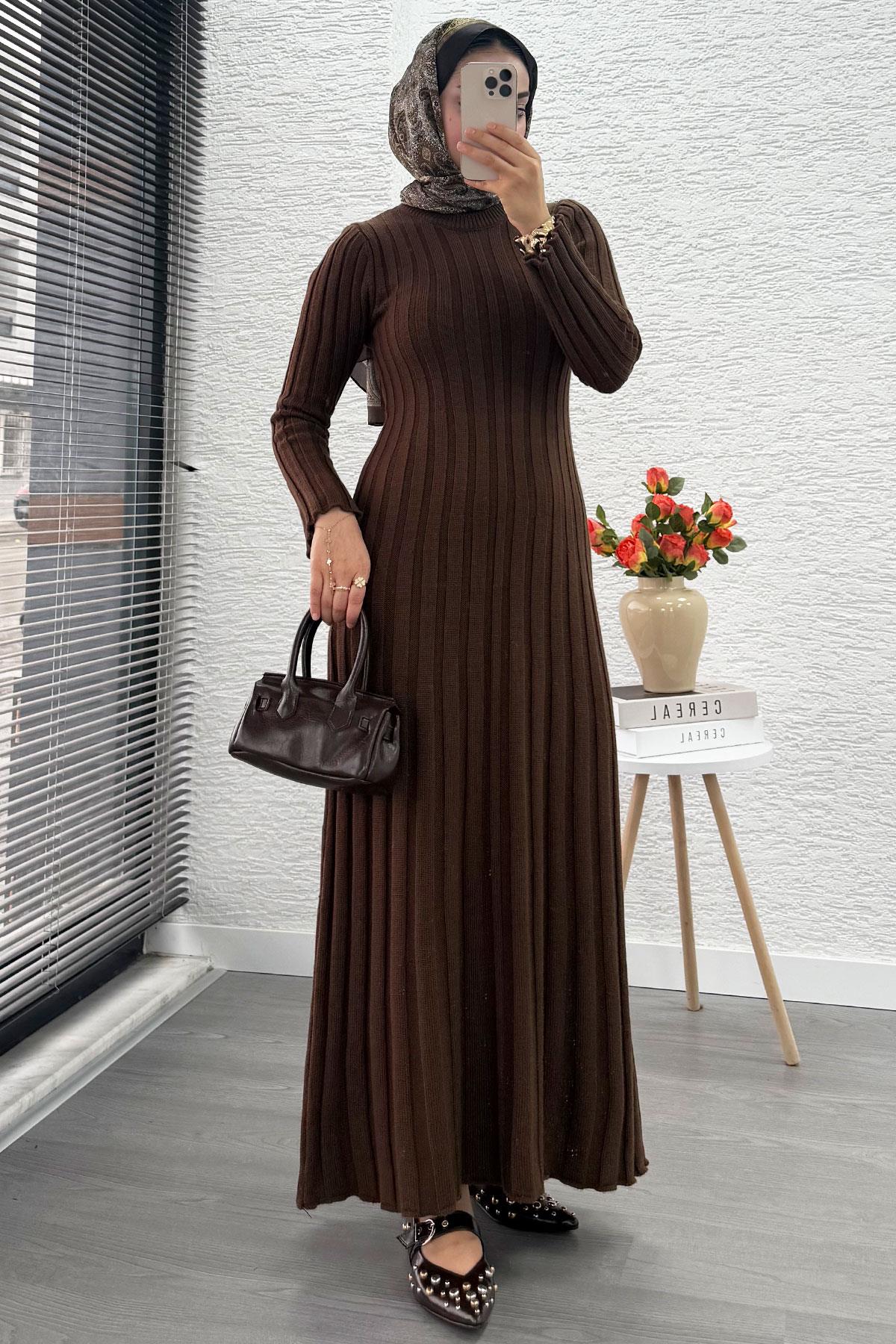 Volan Kesim Fitilli Triko Elbise - Kahverengi