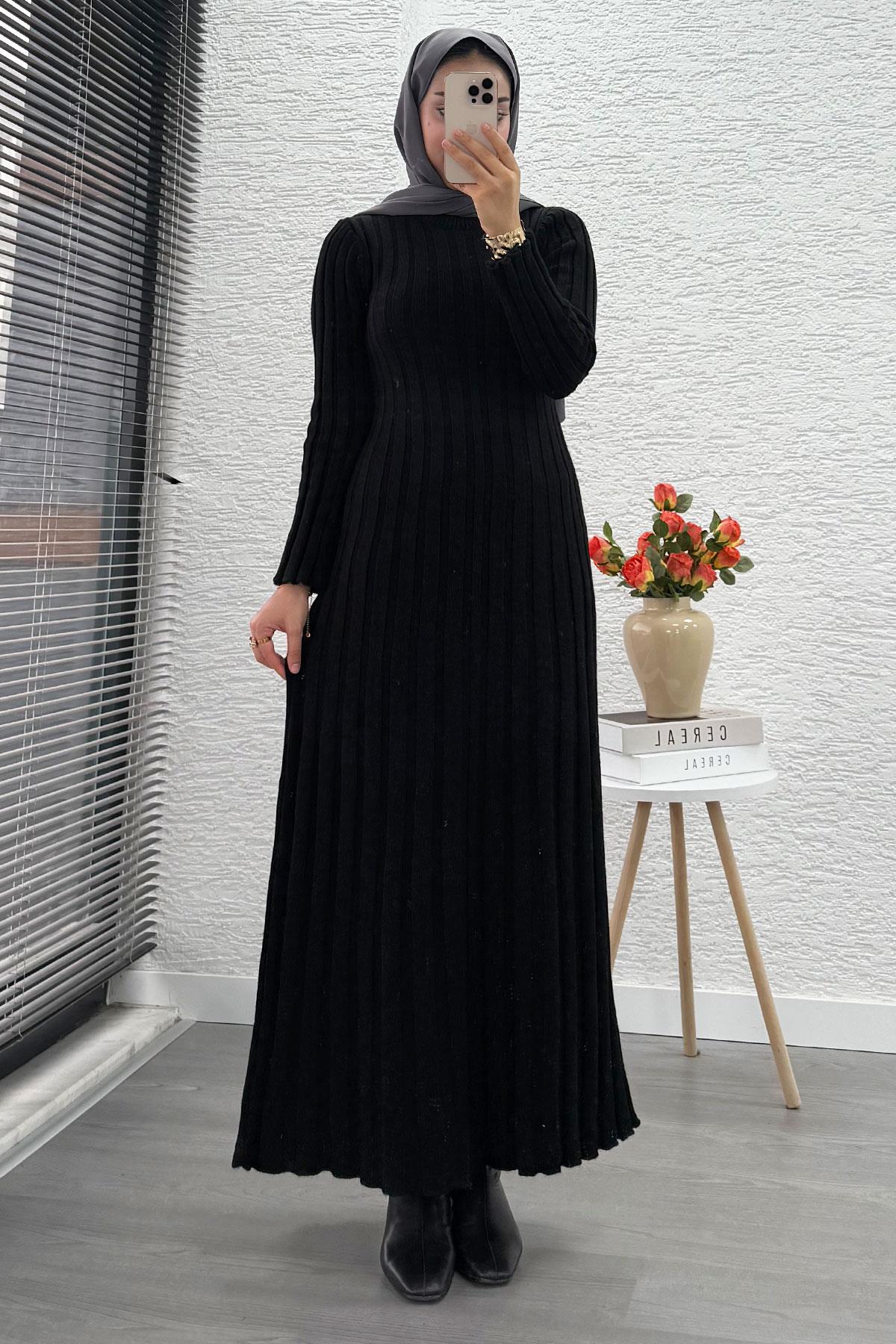 Volan Kesim Fitilli Triko Elbise - Siyah