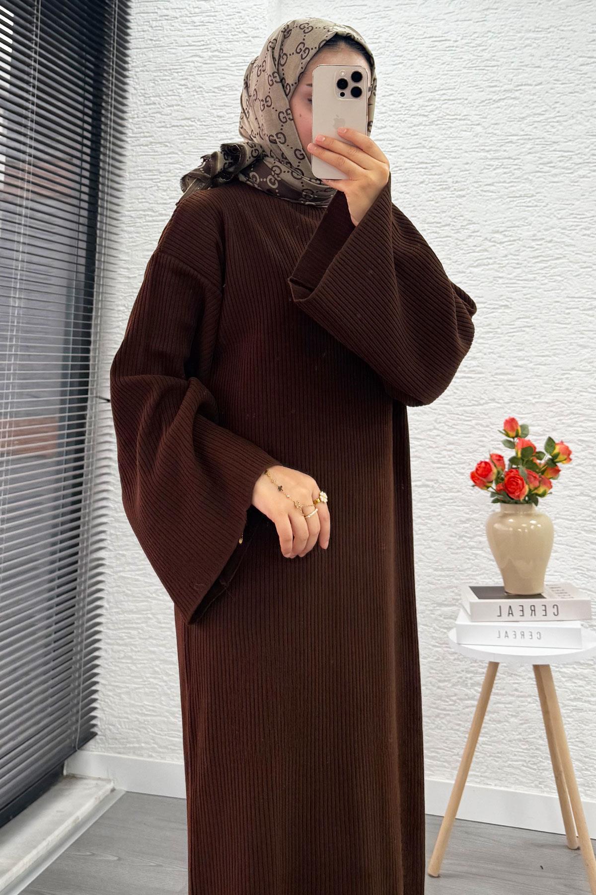 Volan Kol Fitilli Triko Elbise – Kahverengi