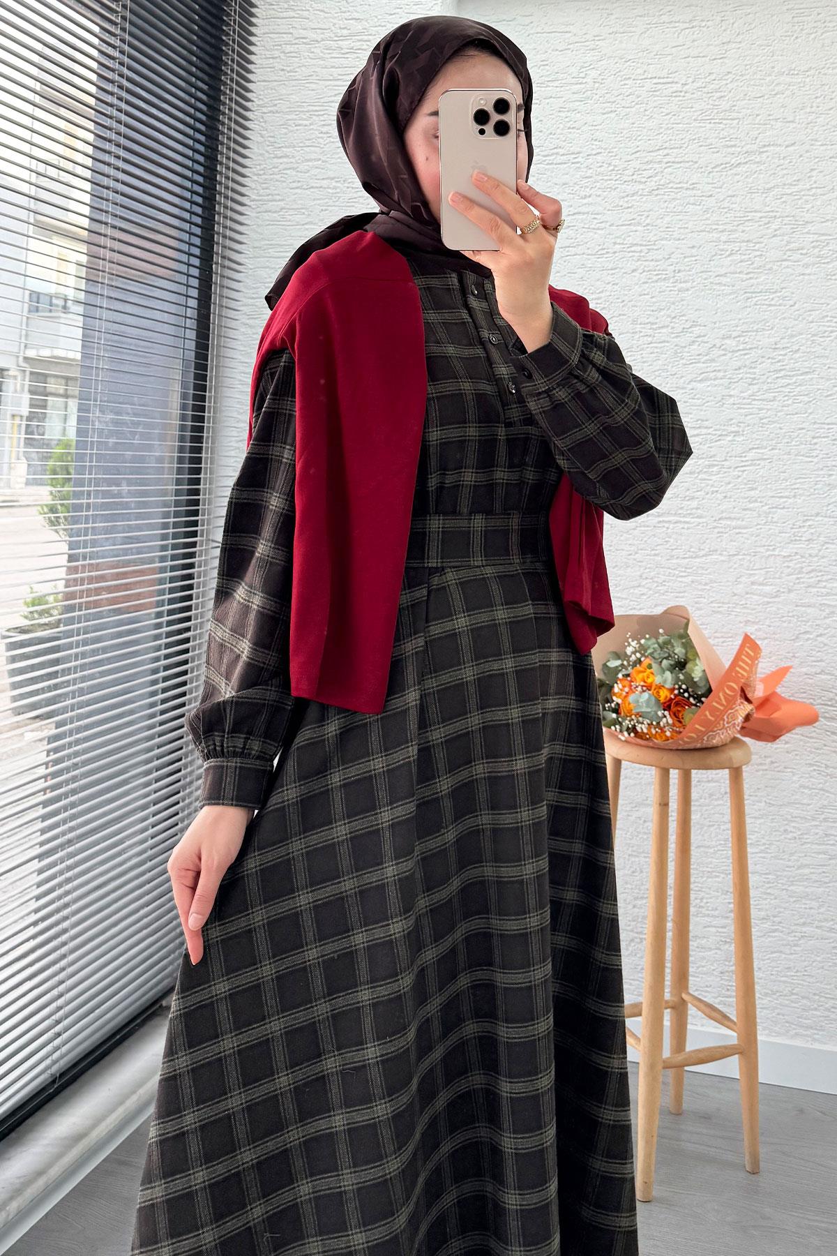 Yaka Düğmeli Kemerli Ekose Desen Uzun Elbise - Acı Kahve