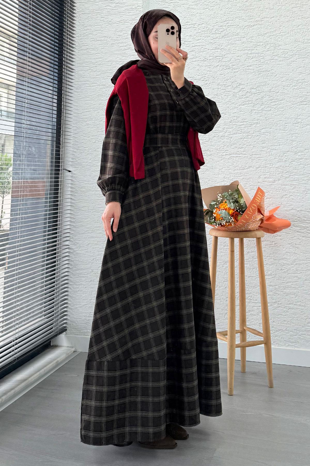 Yaka Düğmeli Kemerli Ekose Desen Uzun Elbise - Acı Kahve