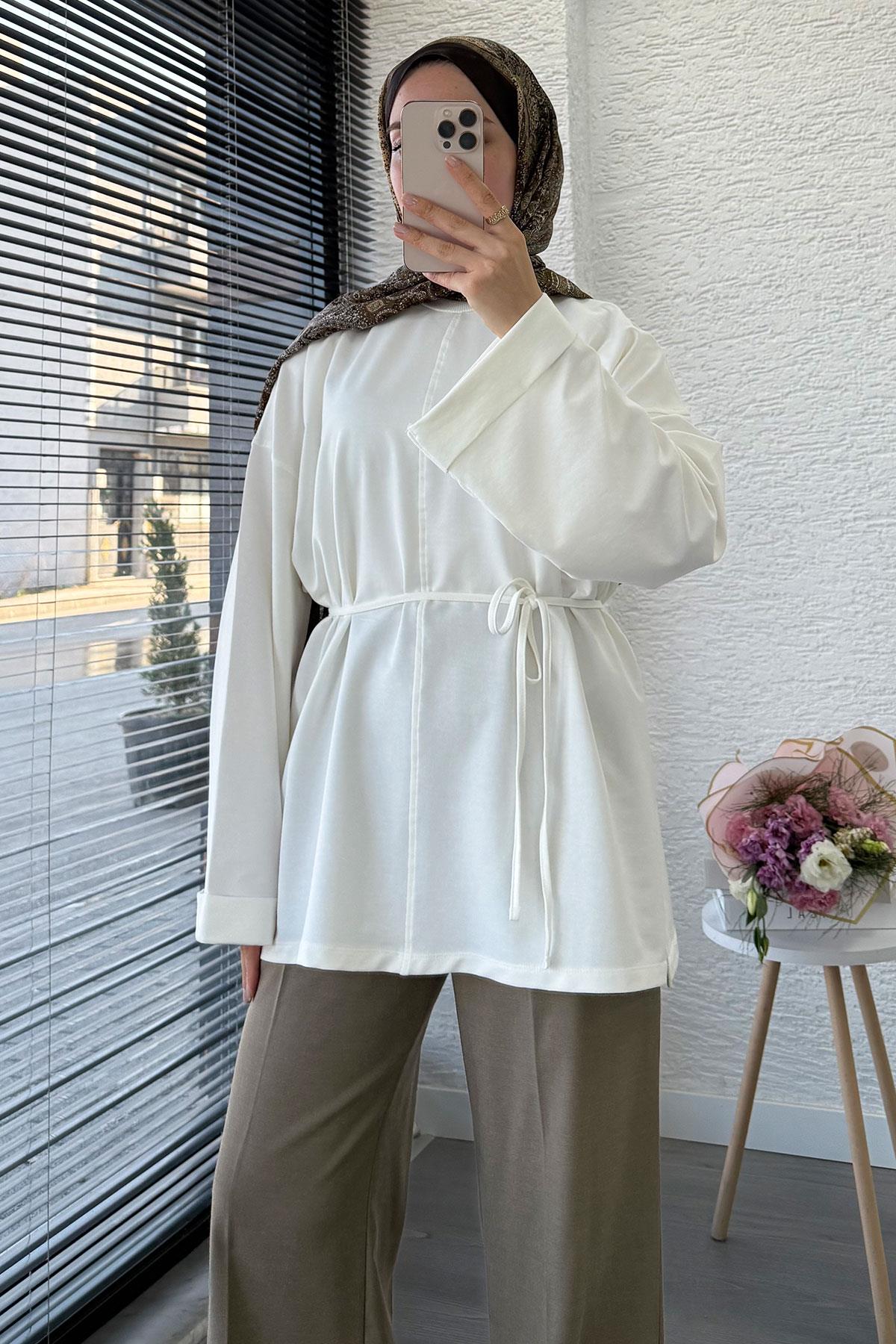 Yanları Yırtmaç Detaylı Basic Tunik - Beyaz