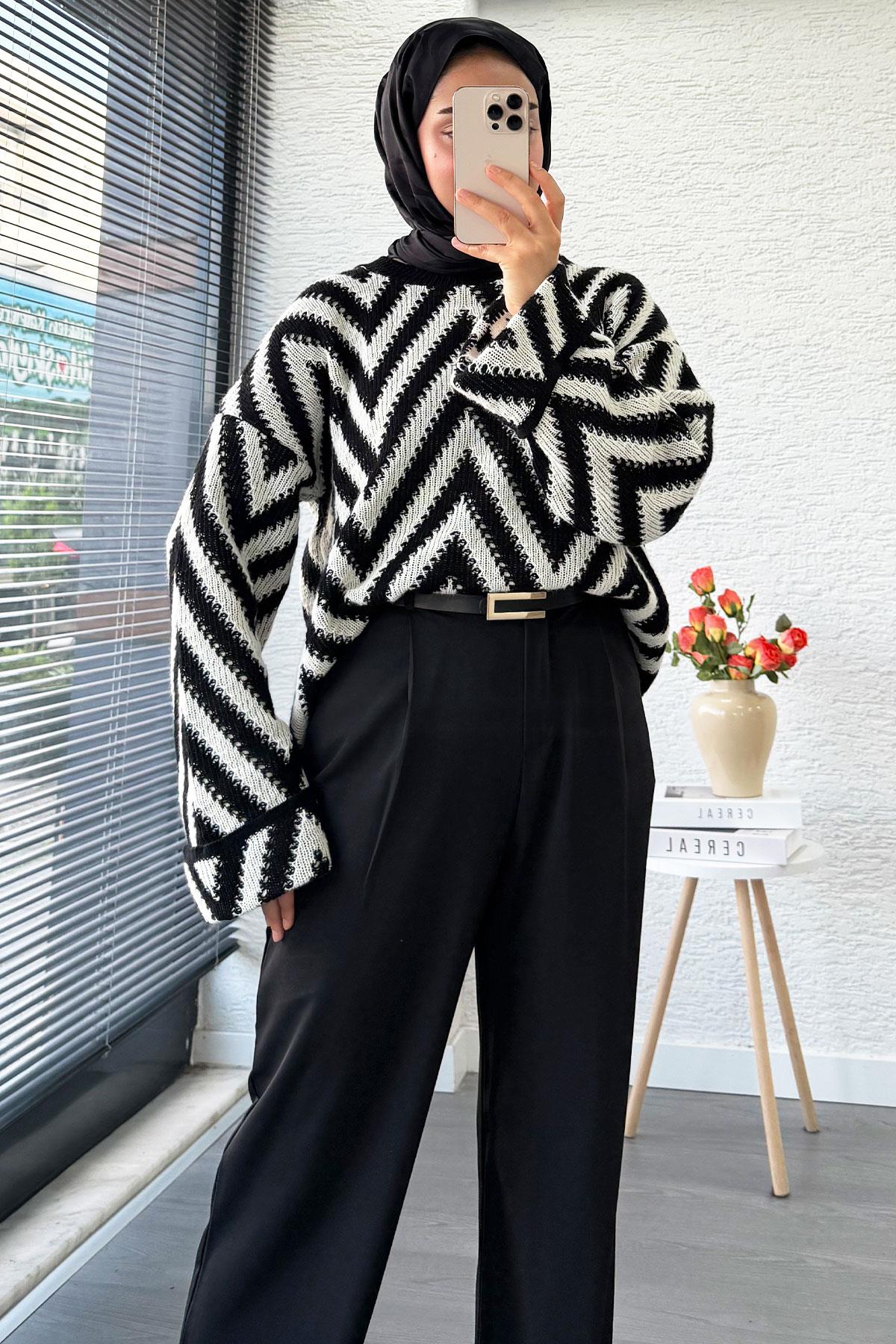 Yüksek Bel Pile Detaylı Dökümlü Palazzo Pantolon - Siyah