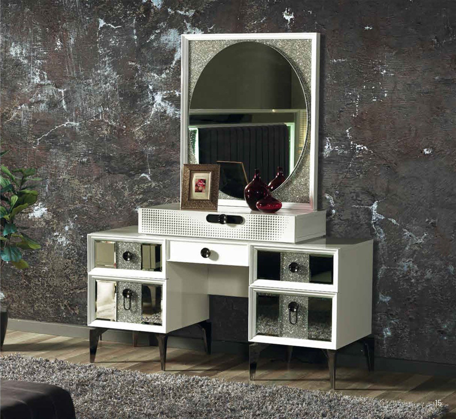 Svaroski Schlafzimmer Set 