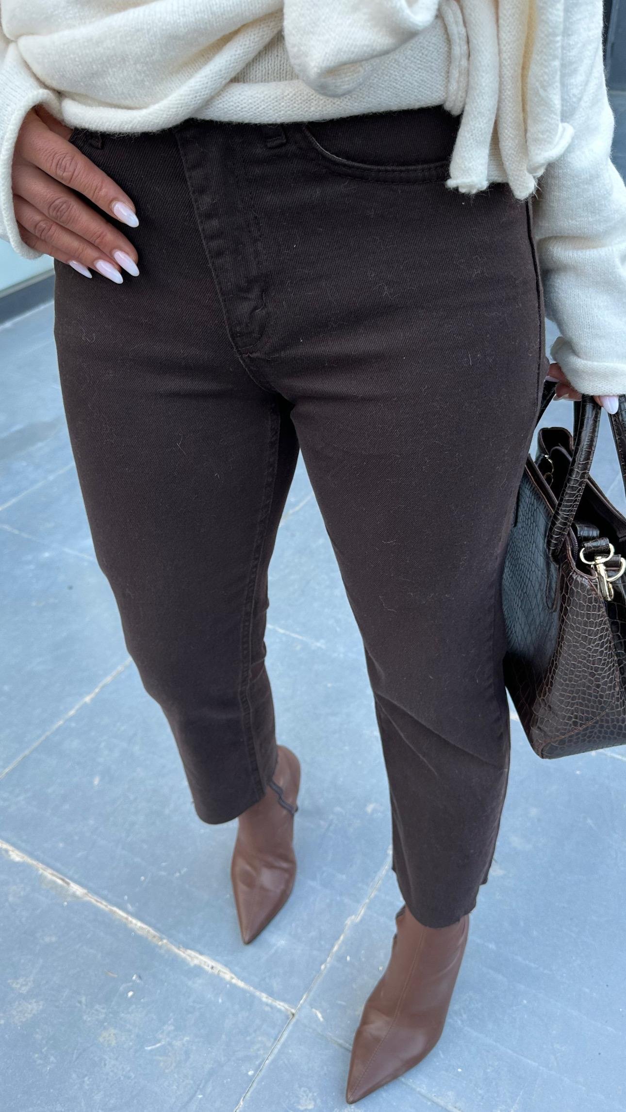Acı Kahve Boy Fit Jean 