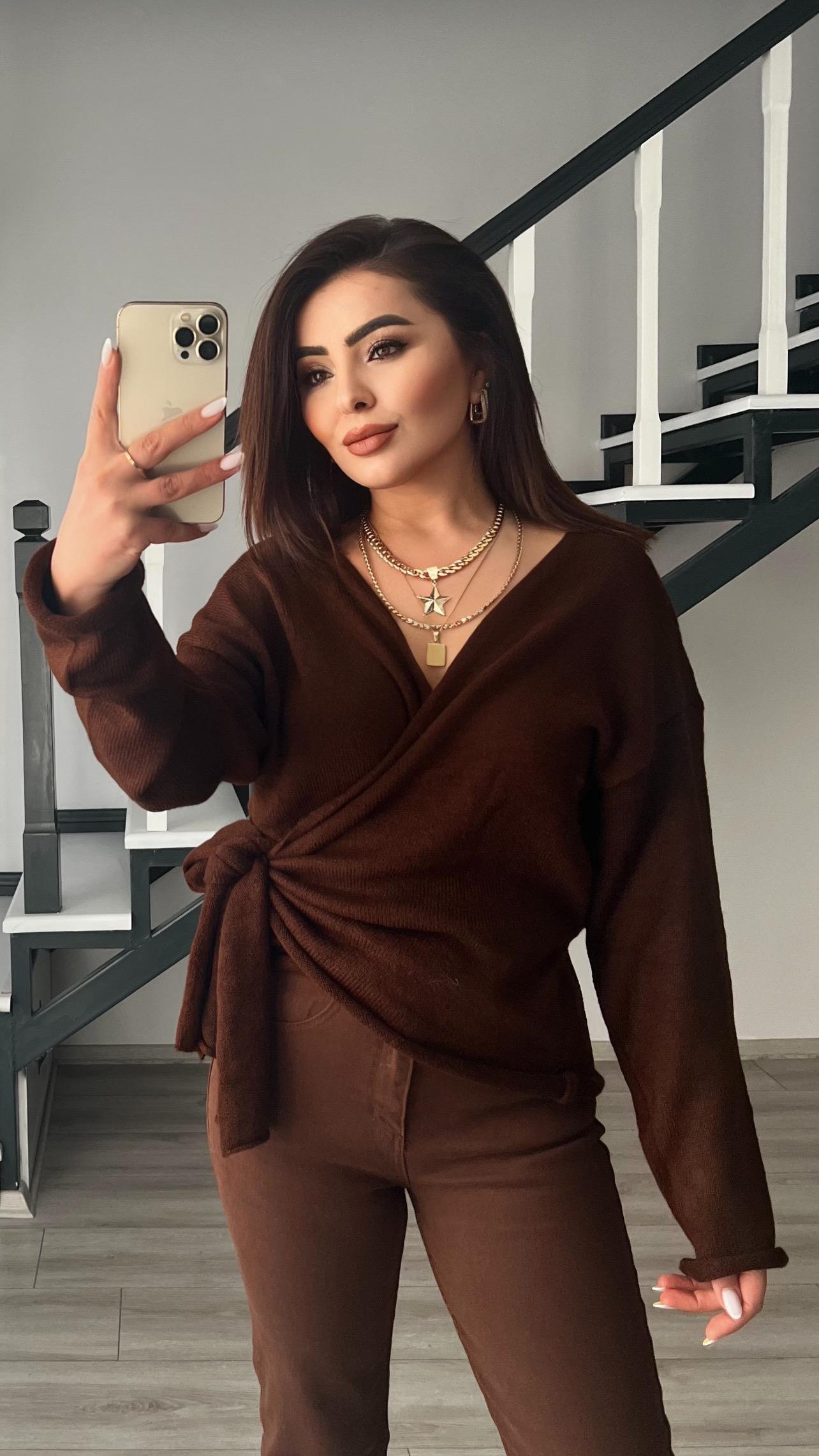 Acı Kahve Kruvaze Bağlamalı Kazak