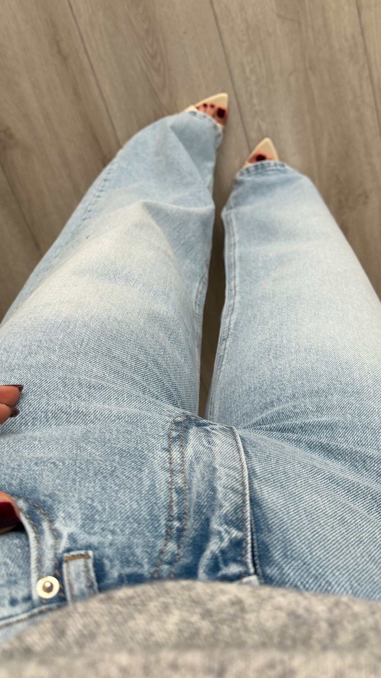 Açık Mavi Yıkamalı Kemerli Wide Leg Jean