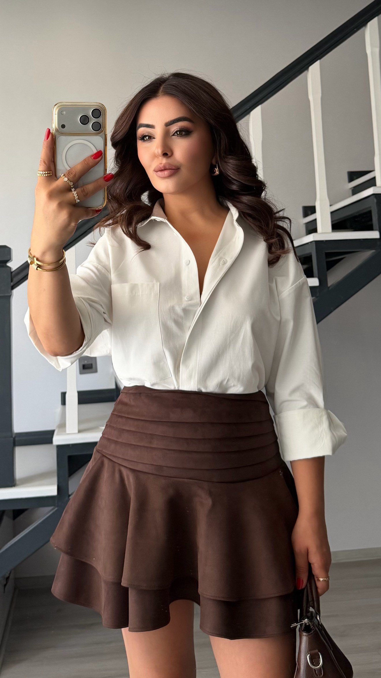 Beyaz Sırtı Nakışlı Oversize Tasarım Poplin Gömlek