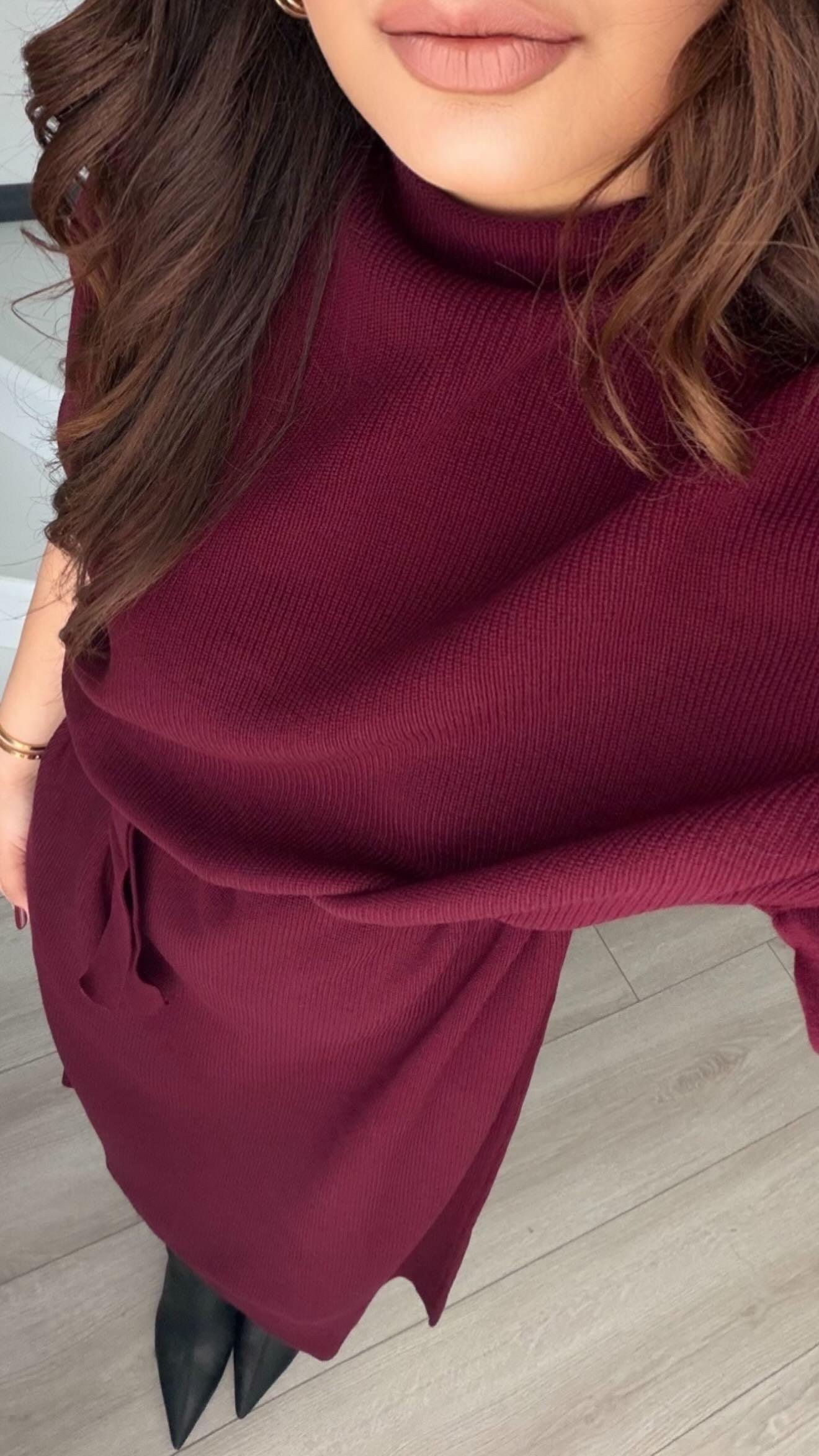 Bordo Dik Yaka Kuşaklı Fitilli Triko Elbise