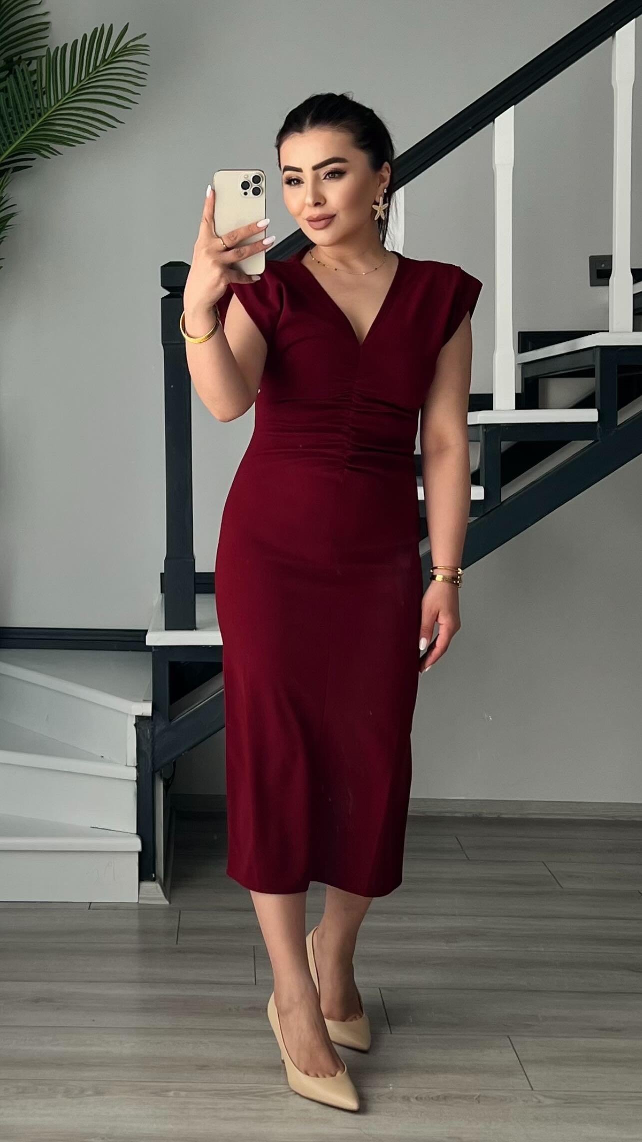 Bordo Marka Model V Yaka Önü Drapeli Midi Elbise