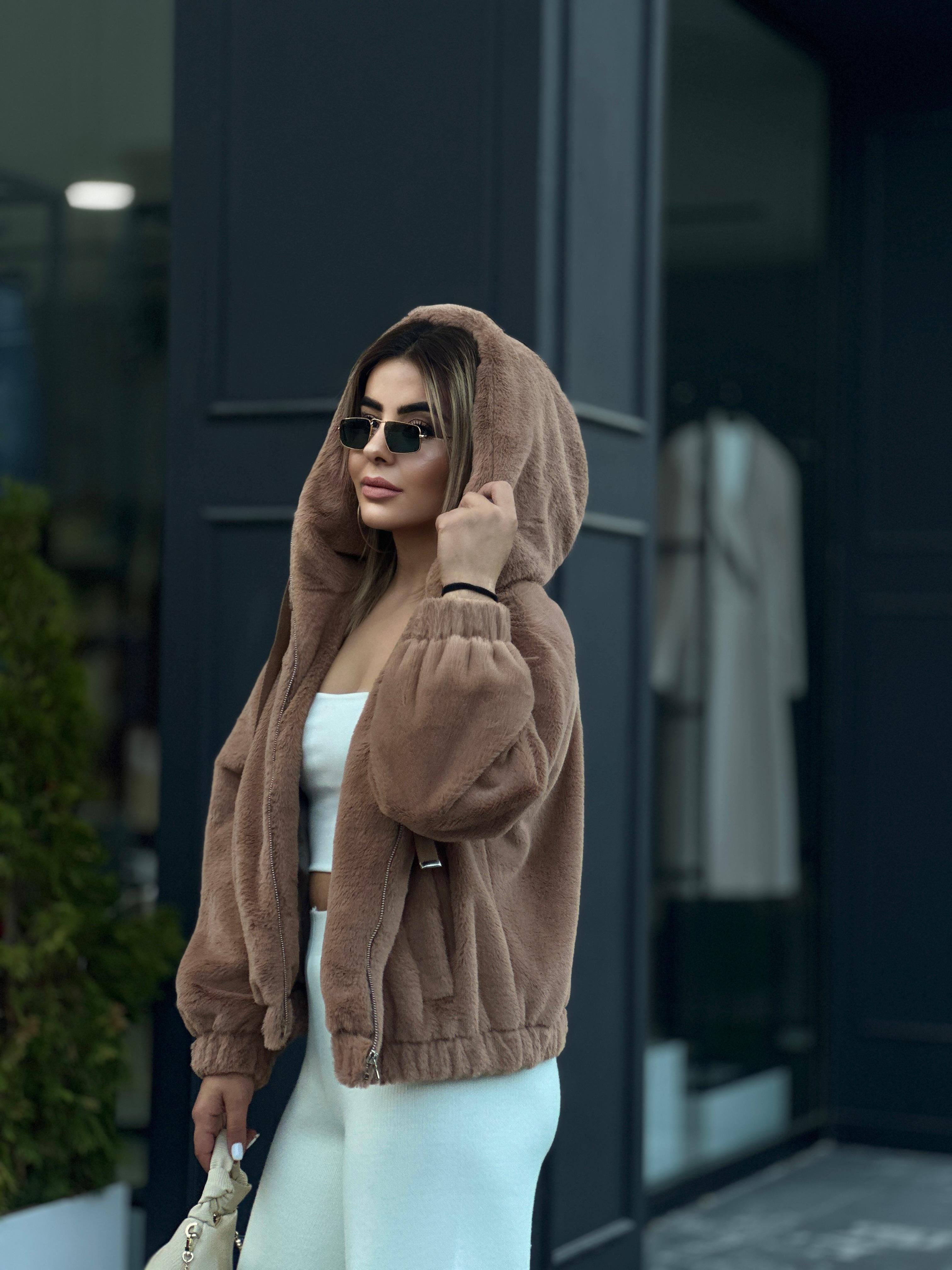 Camel Peluş Kapüşonlu Mont