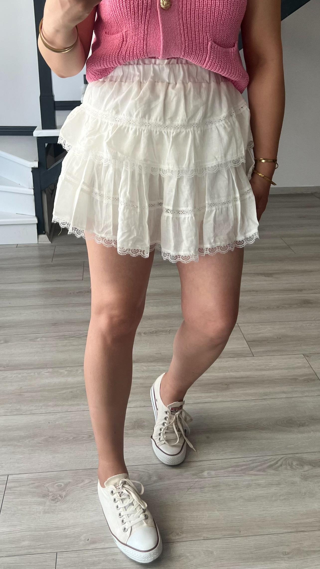 Ekru Dantelli Şortlu Etek