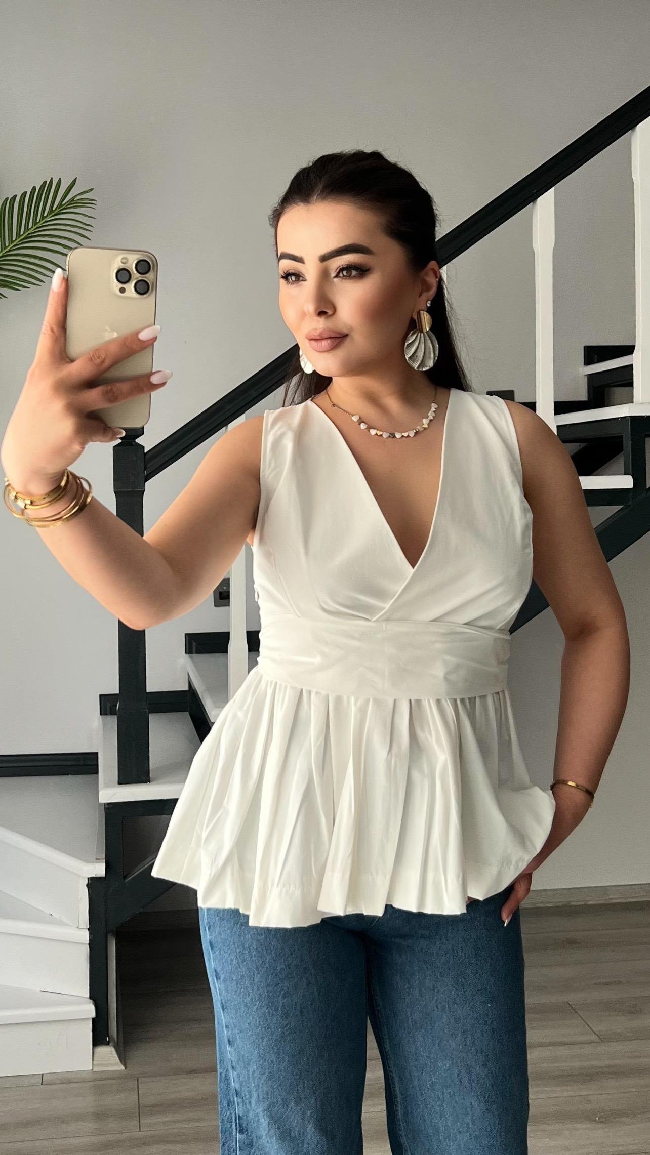 Ekru Kuşaklı Poplin Bluz