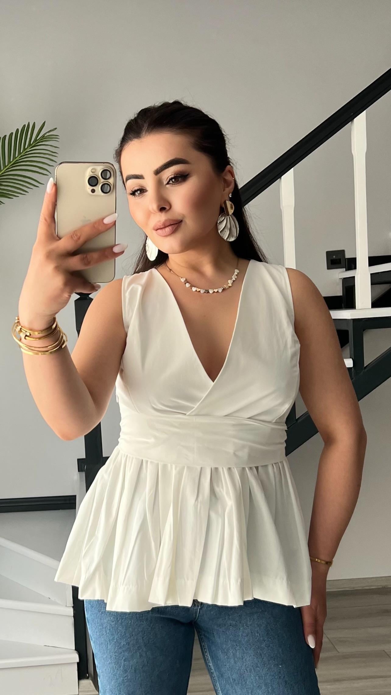 Ekru Kuşaklı Poplin Bluz