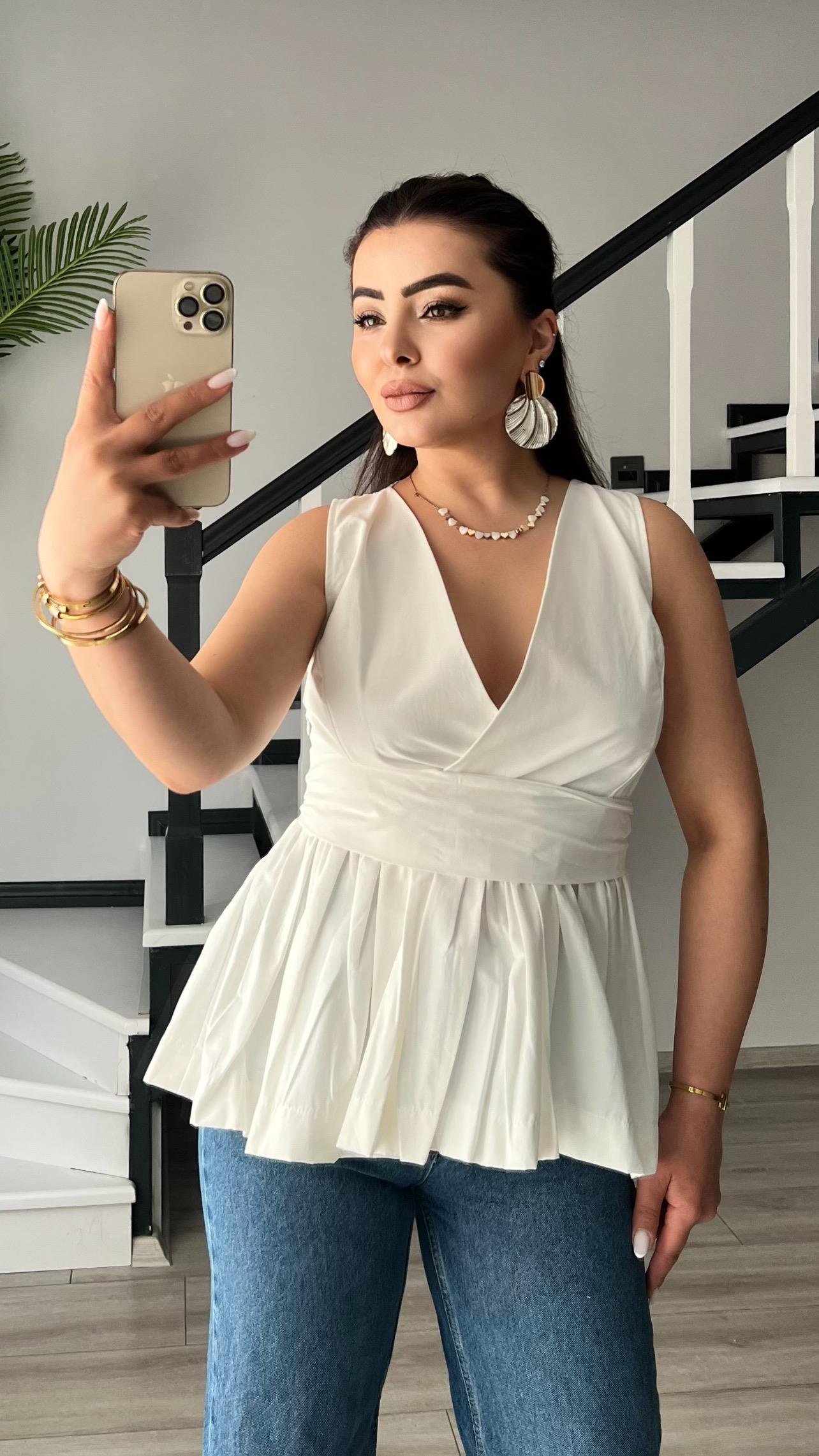 Ekru Kuşaklı Poplin Bluz