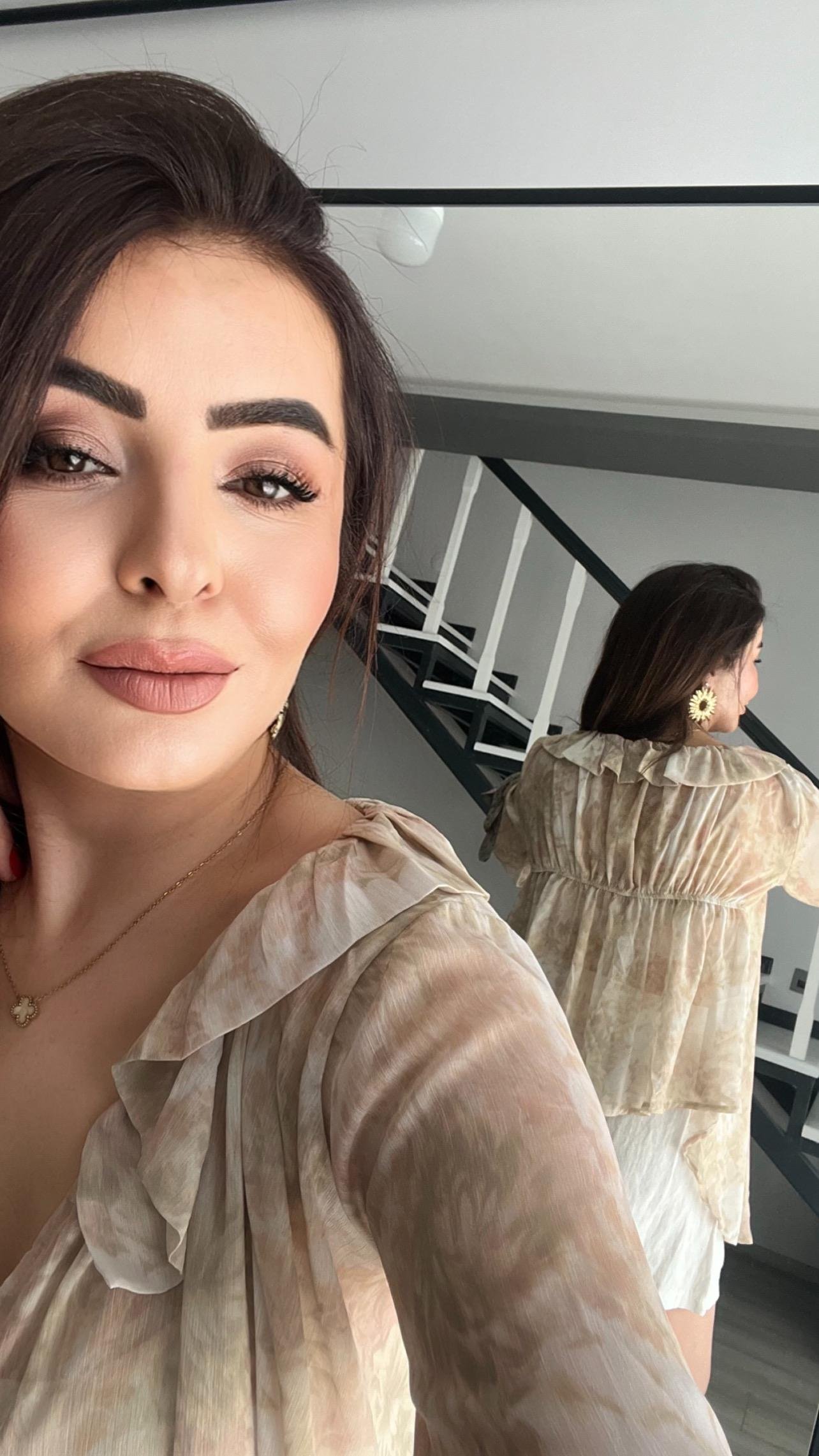 Ekru Orj.Marka Çiçek Desen Asimetrik Şifon Bluz