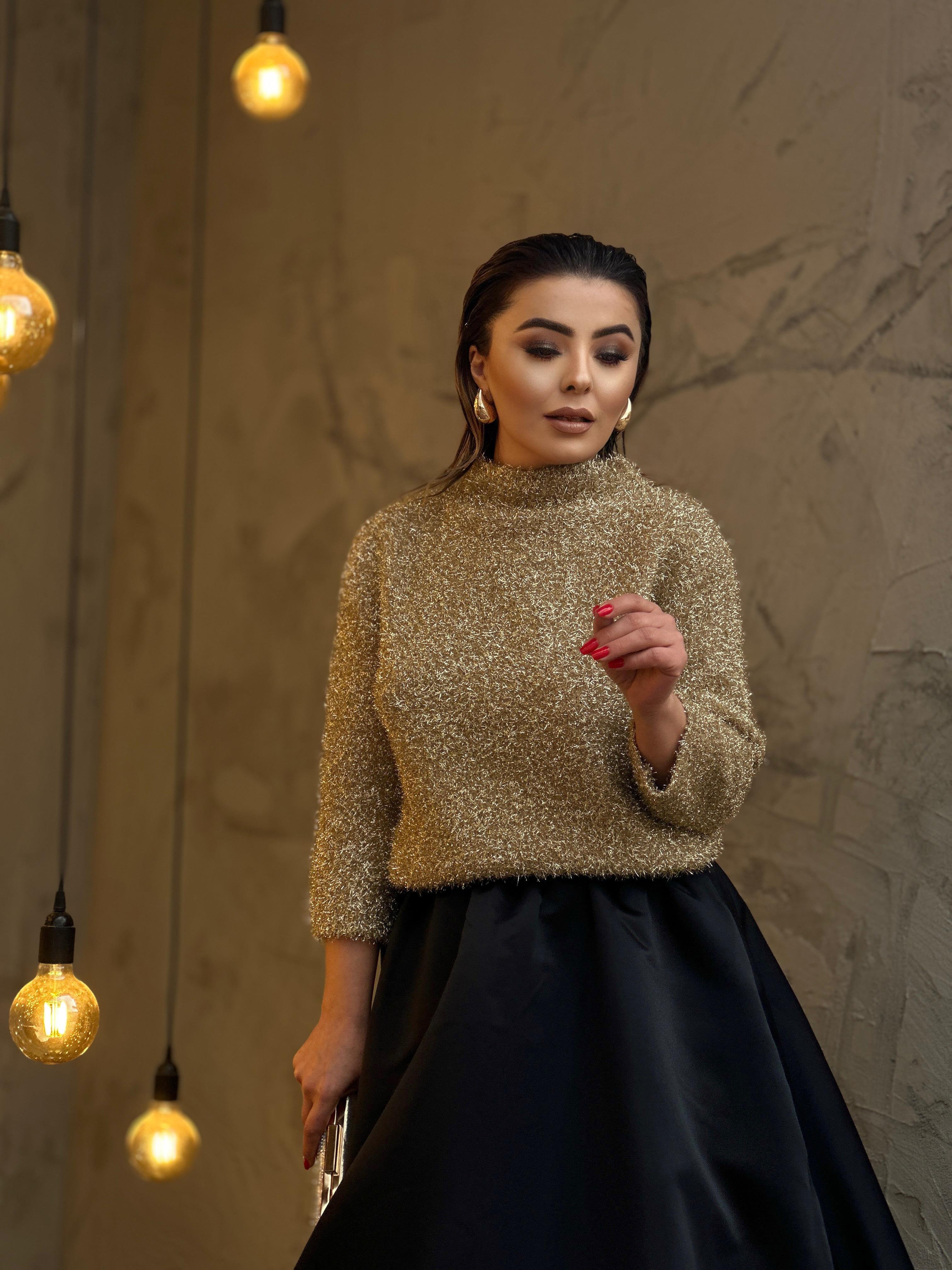 Gold Dik Yaka Simli Kazak