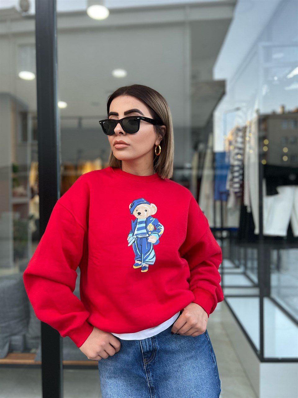 Kırmızı Bear Baskılı Sweat