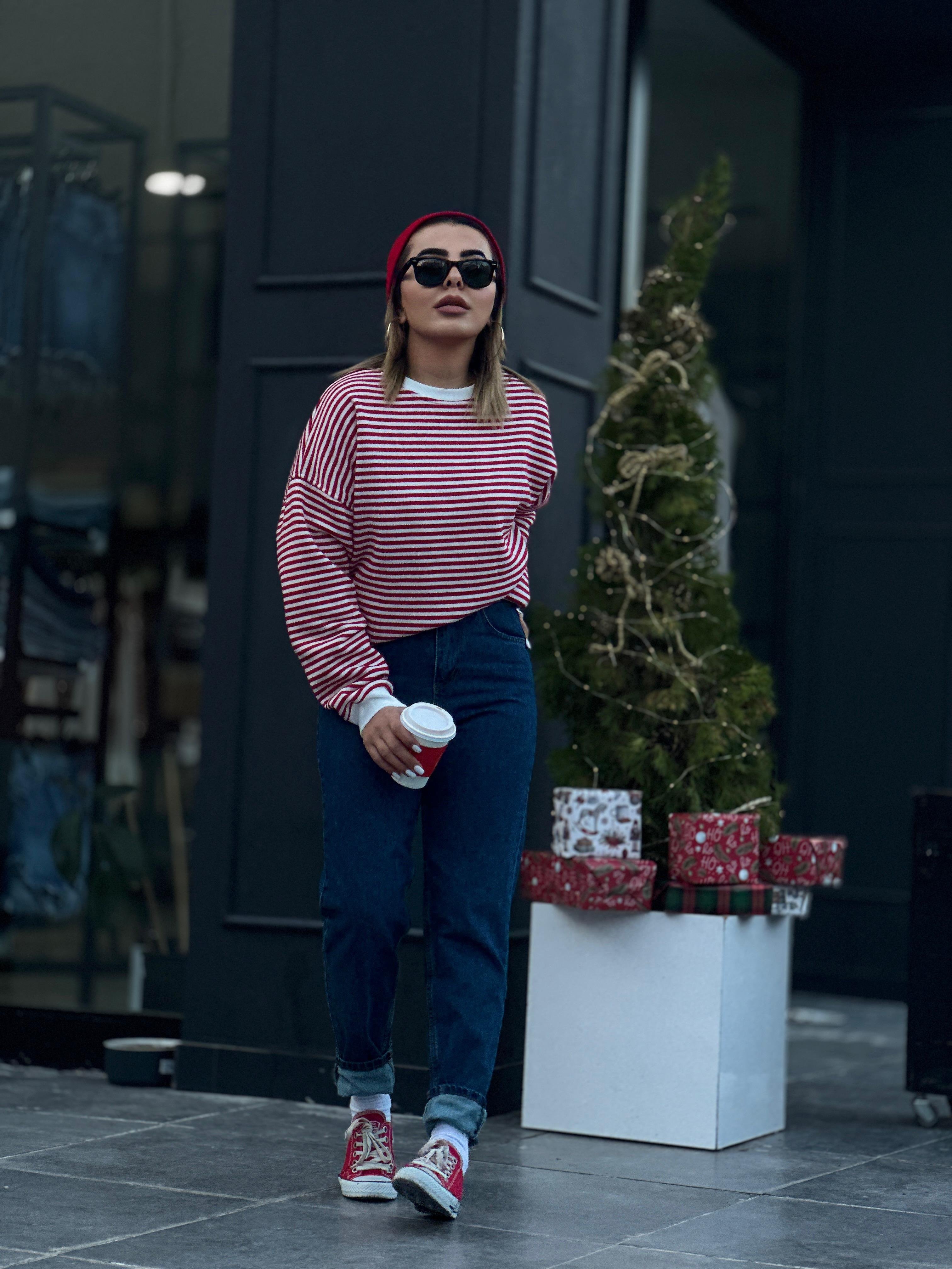 Kırmızı Çizgili Oversize Sweatshirt 