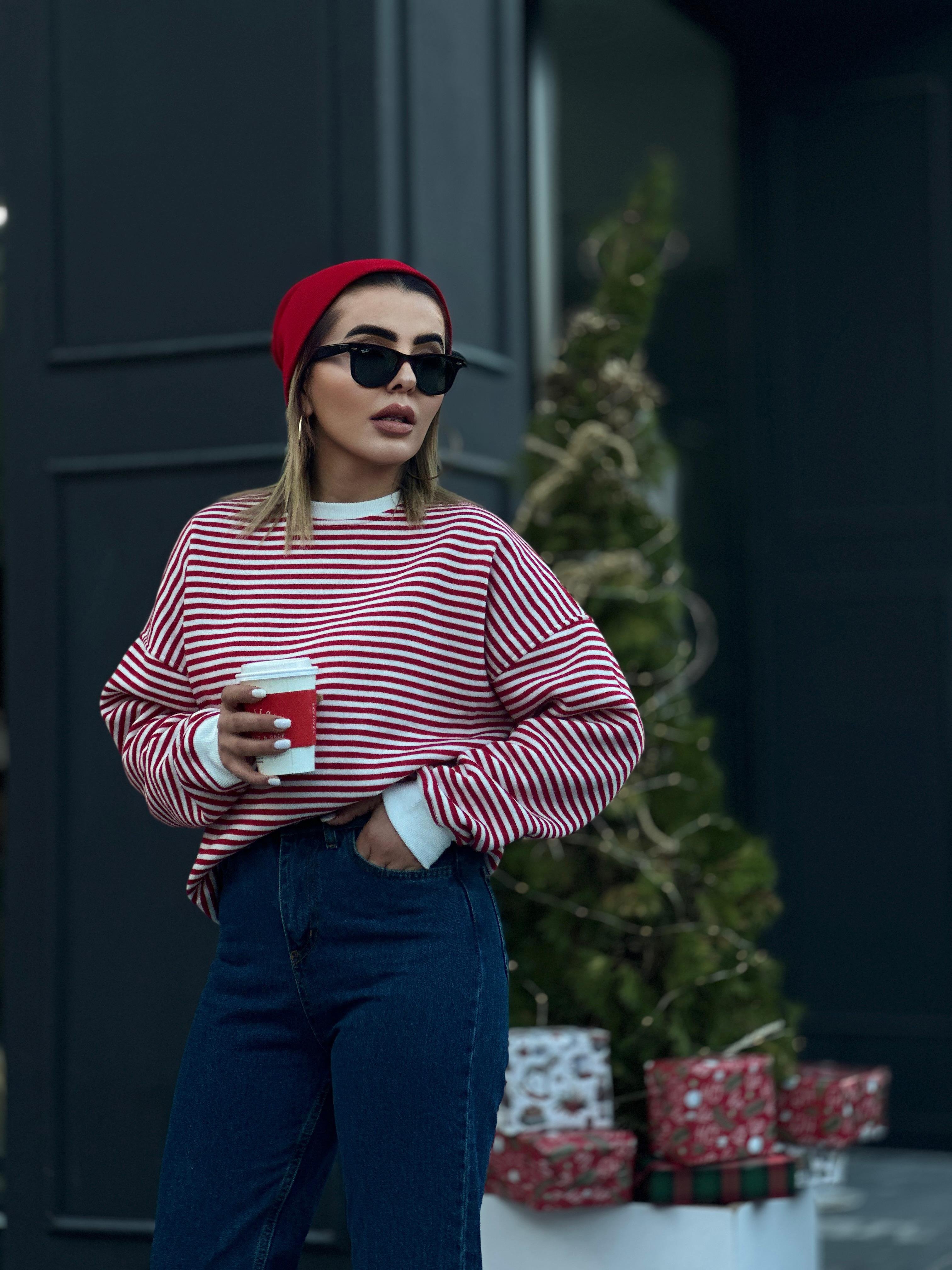Kırmızı Çizgili Oversize Sweatshirt 