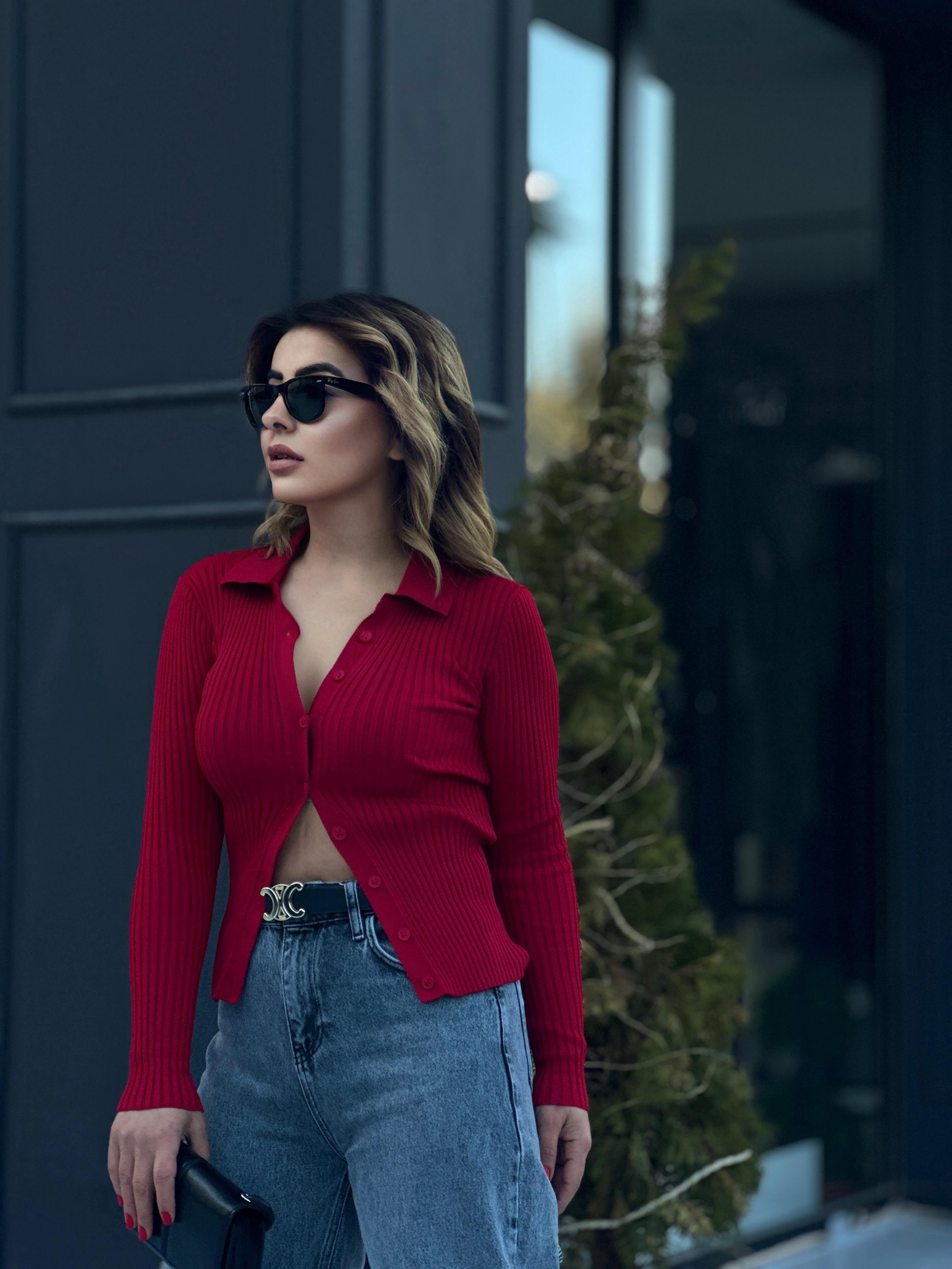 Kırmızı Polo Yaka Çelik Örme Düğmeli Triko Bluz