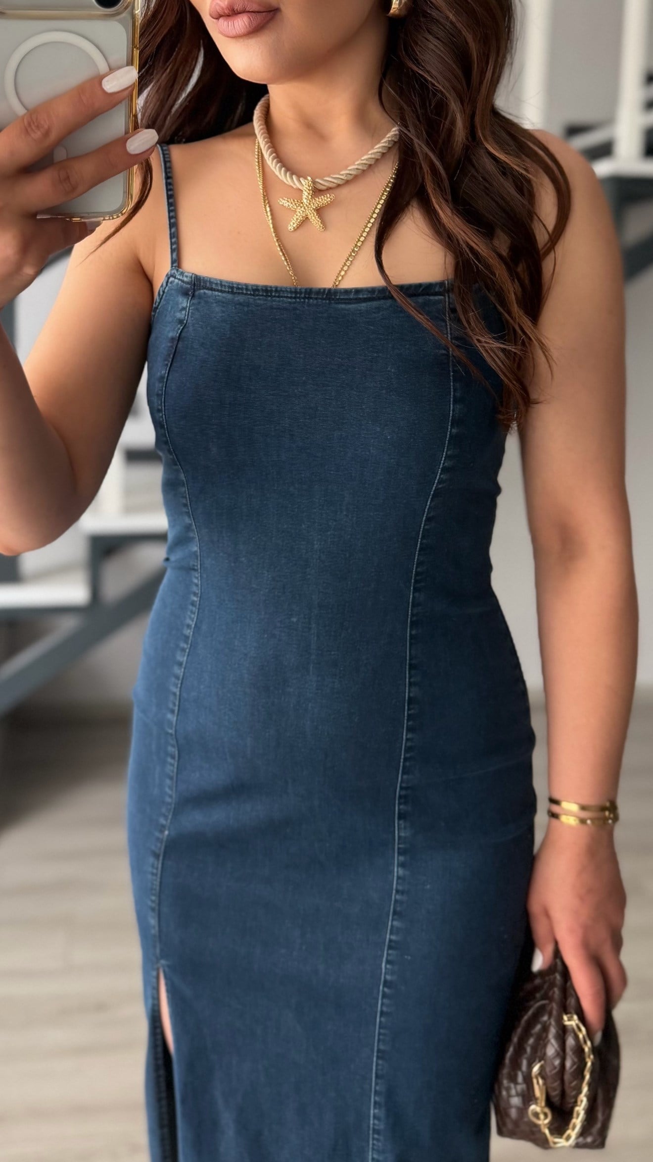 Koyu Mavi Yırtmaçlı Likralı Denim Elbise