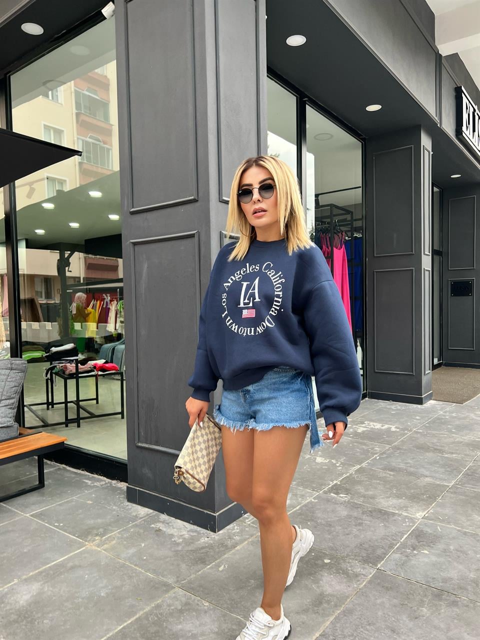 Lacivert LA Baskılı Sweatshirt