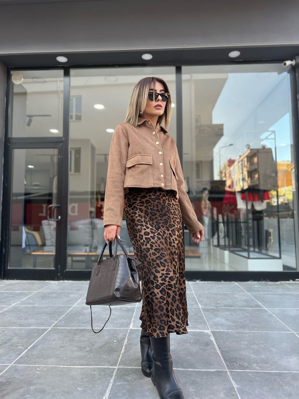Leopar Desen Saten Etek
