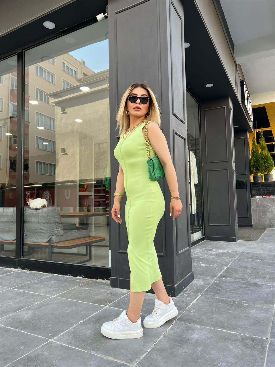 Lime Çelik Triko Çımalı Yırtmaçlı Elbise