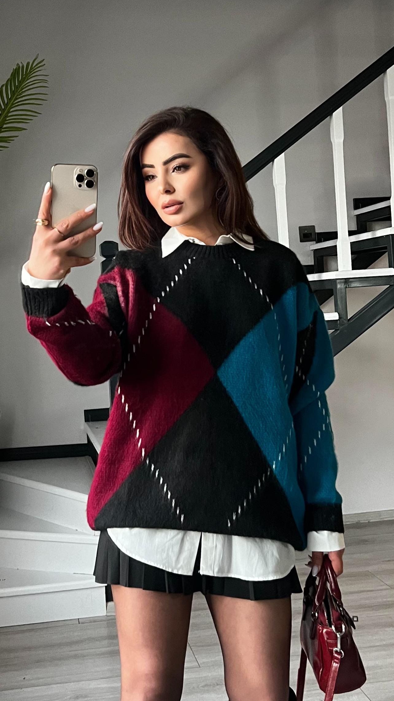 Marka Model Bordo - Turkuaz Baklava Desen Kazak 