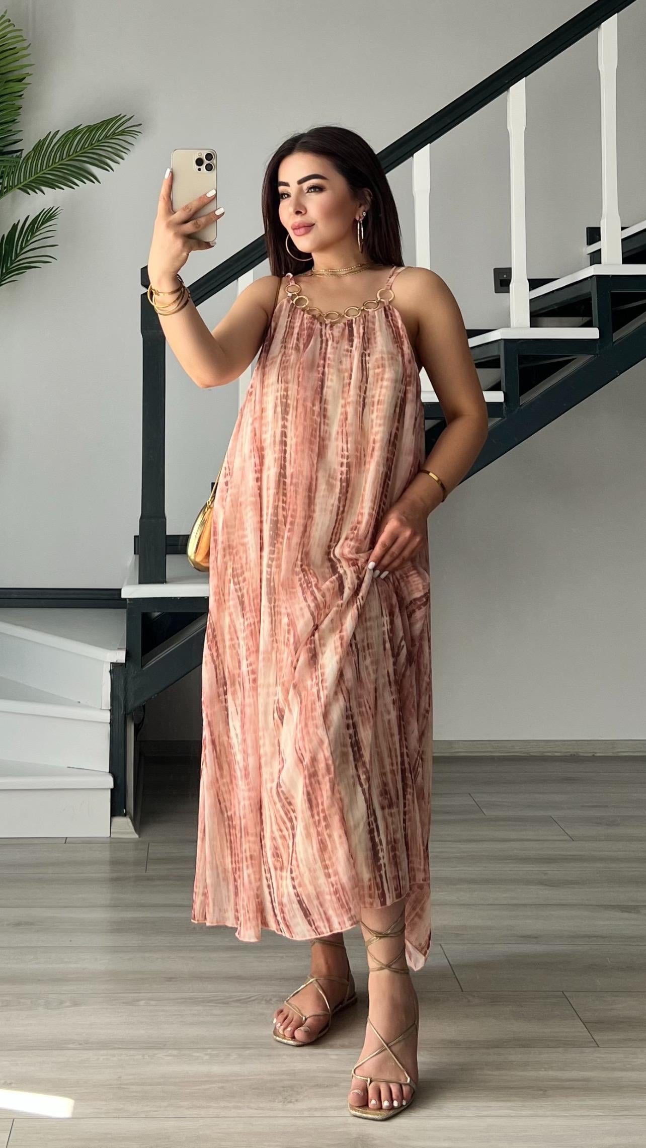 Marka Model Halkalı Batik Elbise