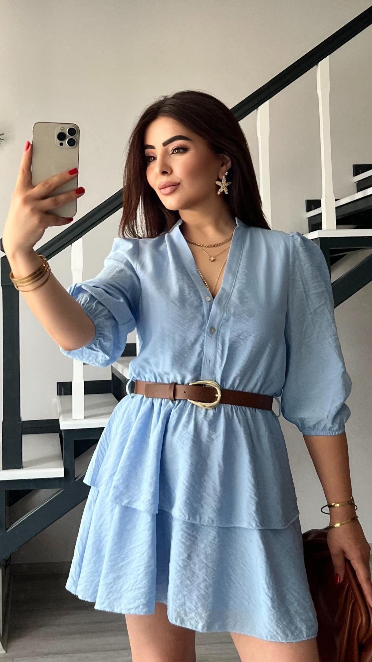 Mavi Eteği Katlı Kemerli Elbise