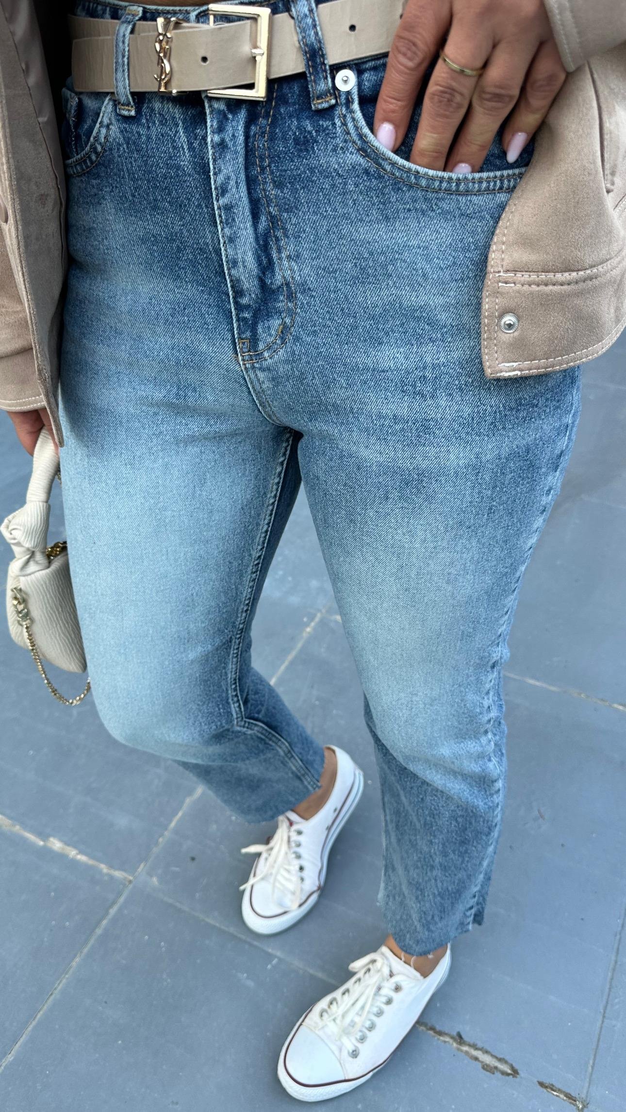 Mavi Yıkamalı Boy Fit Jean