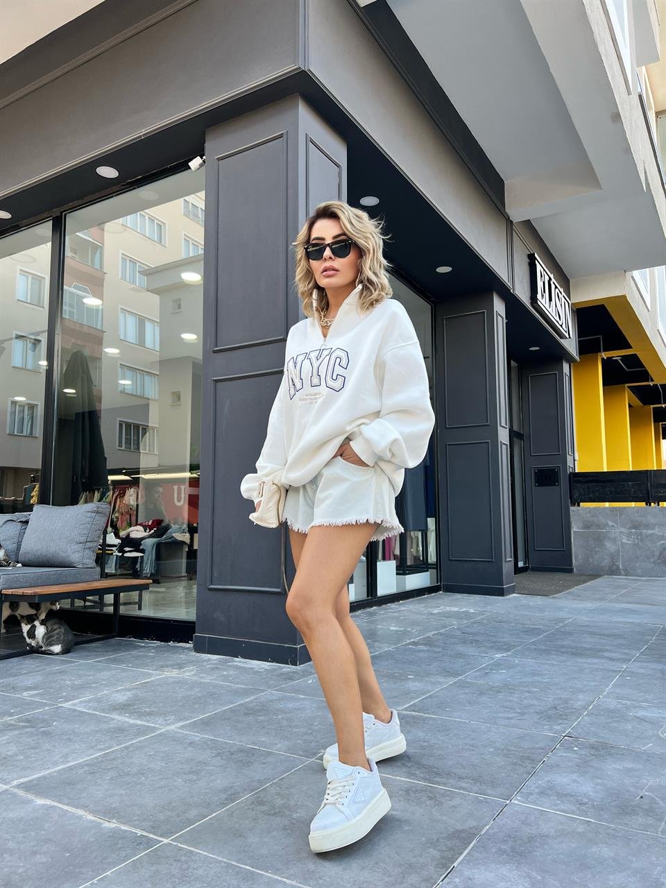 NYC Nakışlı Fermuarlı Sweatshirt