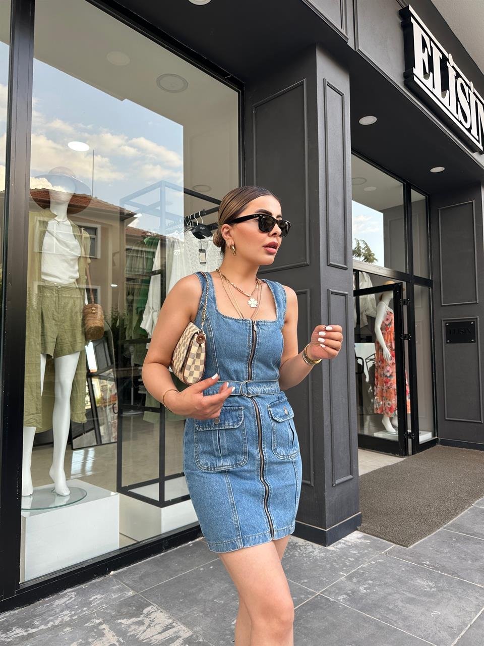 Önden Cepli Fermuarlı Denim Elbise