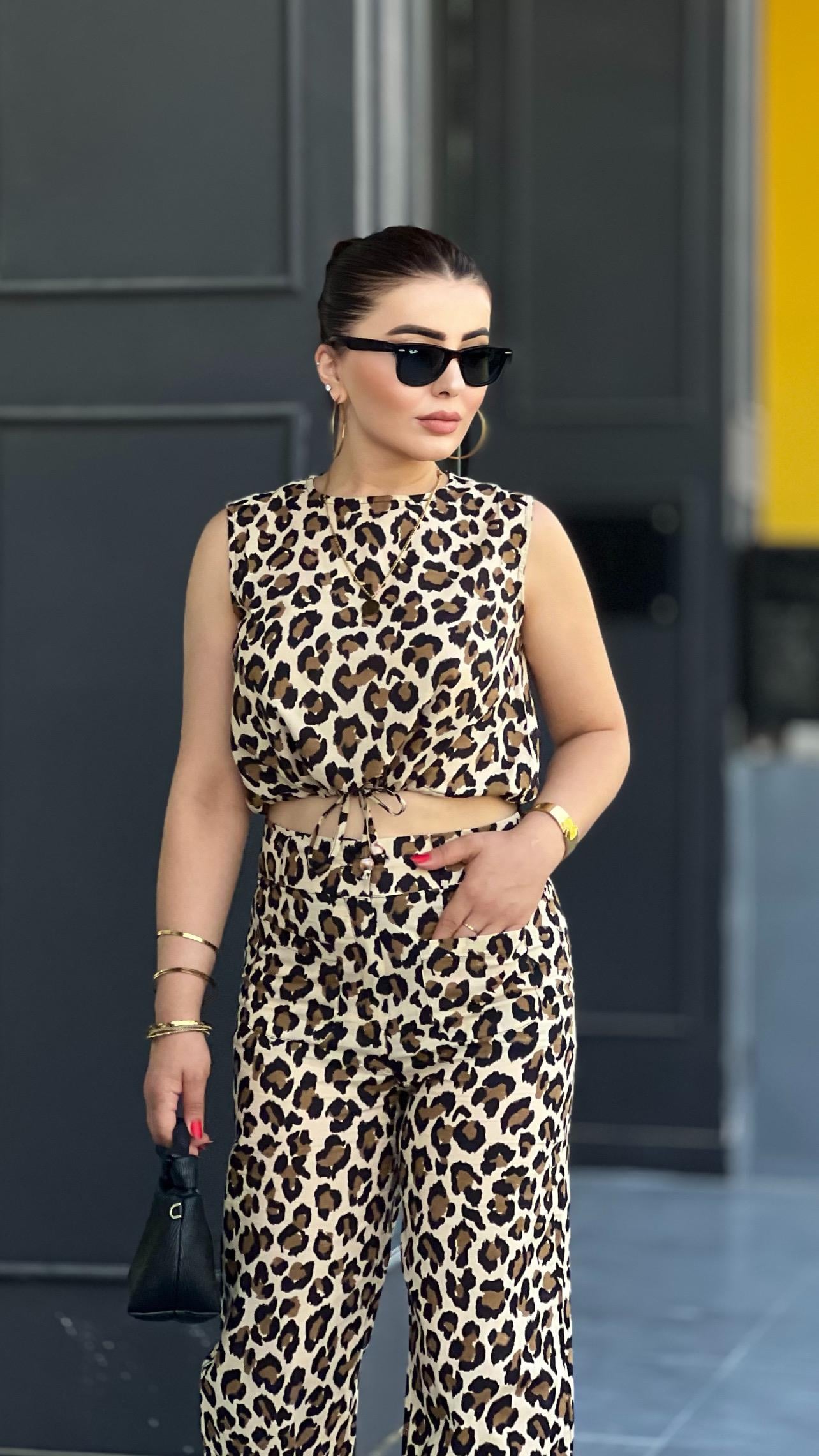Orjinal Marka Leopar Desen Büzgülü Bluz Pantolon Takım 