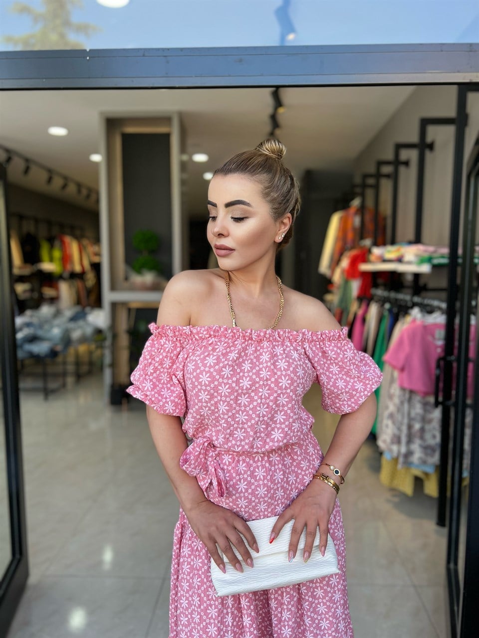 Pembe Çiçekli Gofre Elbise