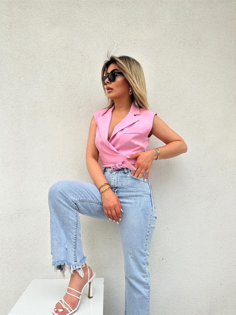 Pembe Kuşaklı Bağlamalı Yelek