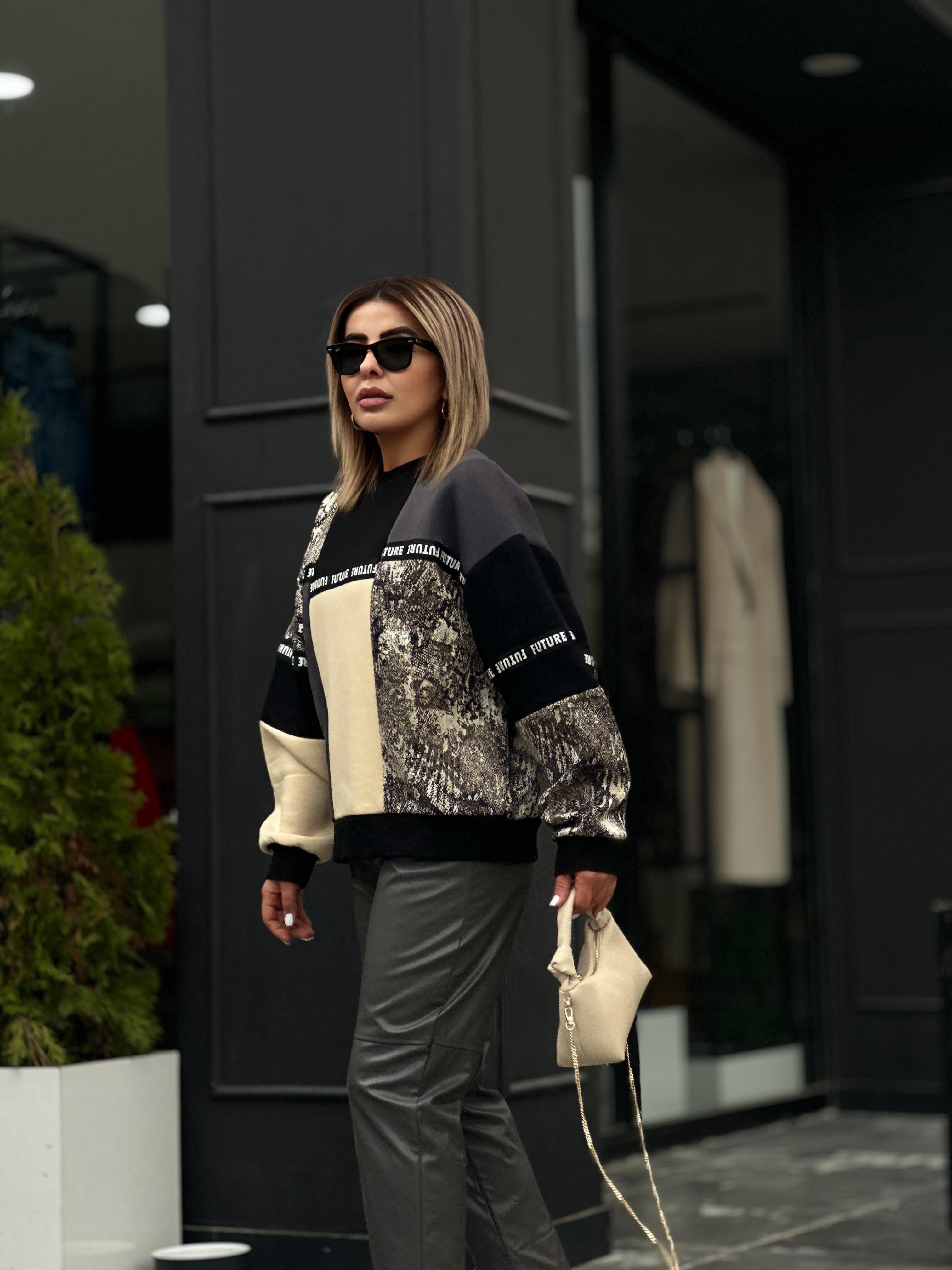 Renk Bloklu Baskılı Sweatshirt 