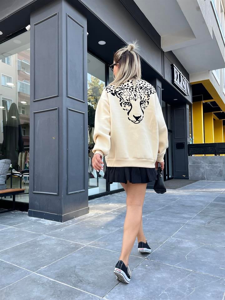 Sırt Leopar Baskılı Sweatshirt 