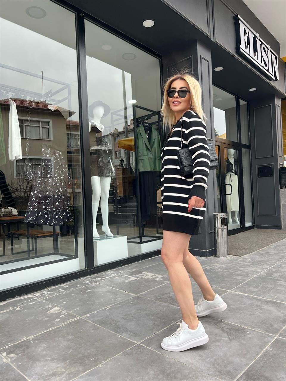 Siyah Çizgili Triko Tunik Elbise