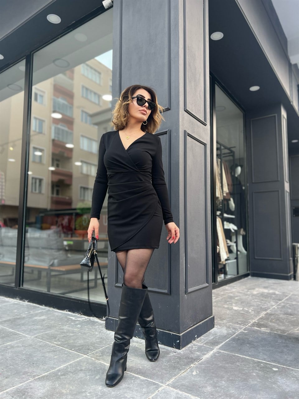 Siyah Kruvaze Drapeli Mini Elbise