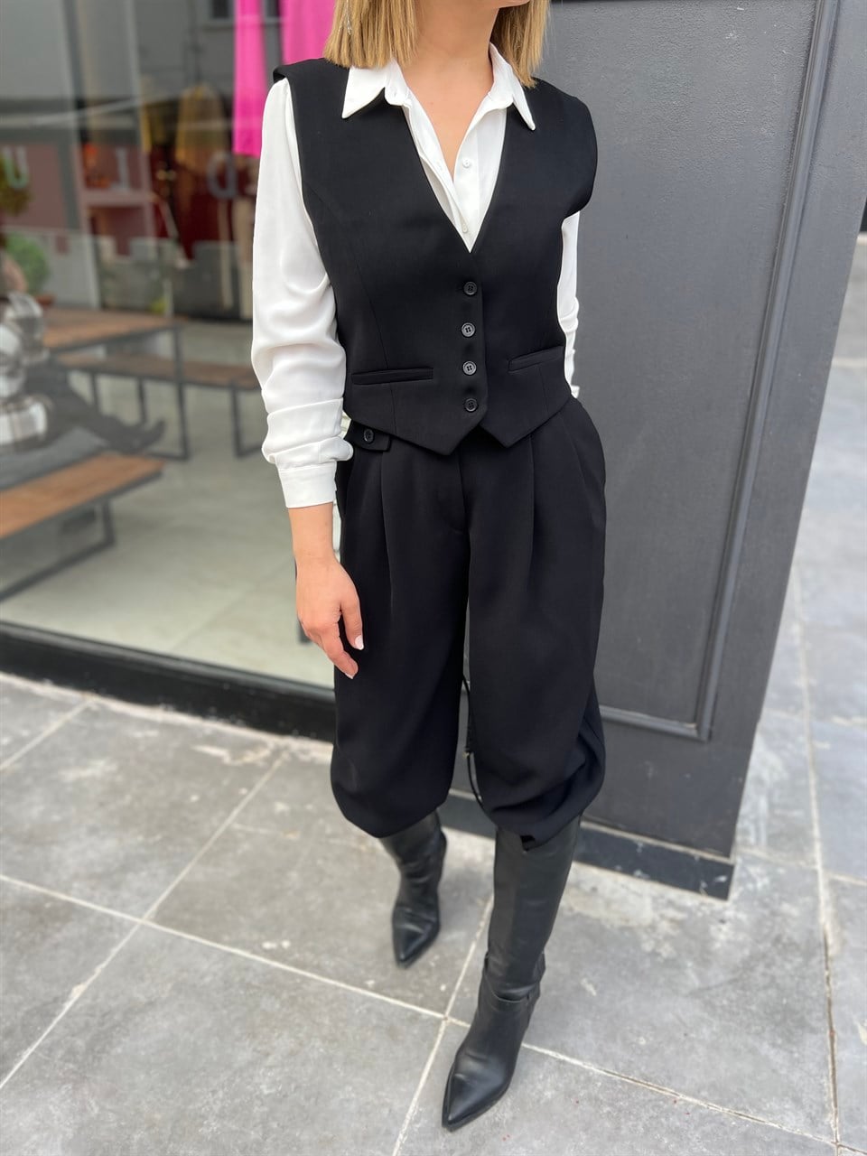 Siyah Paça Düğmeli Şalvar Pantolon